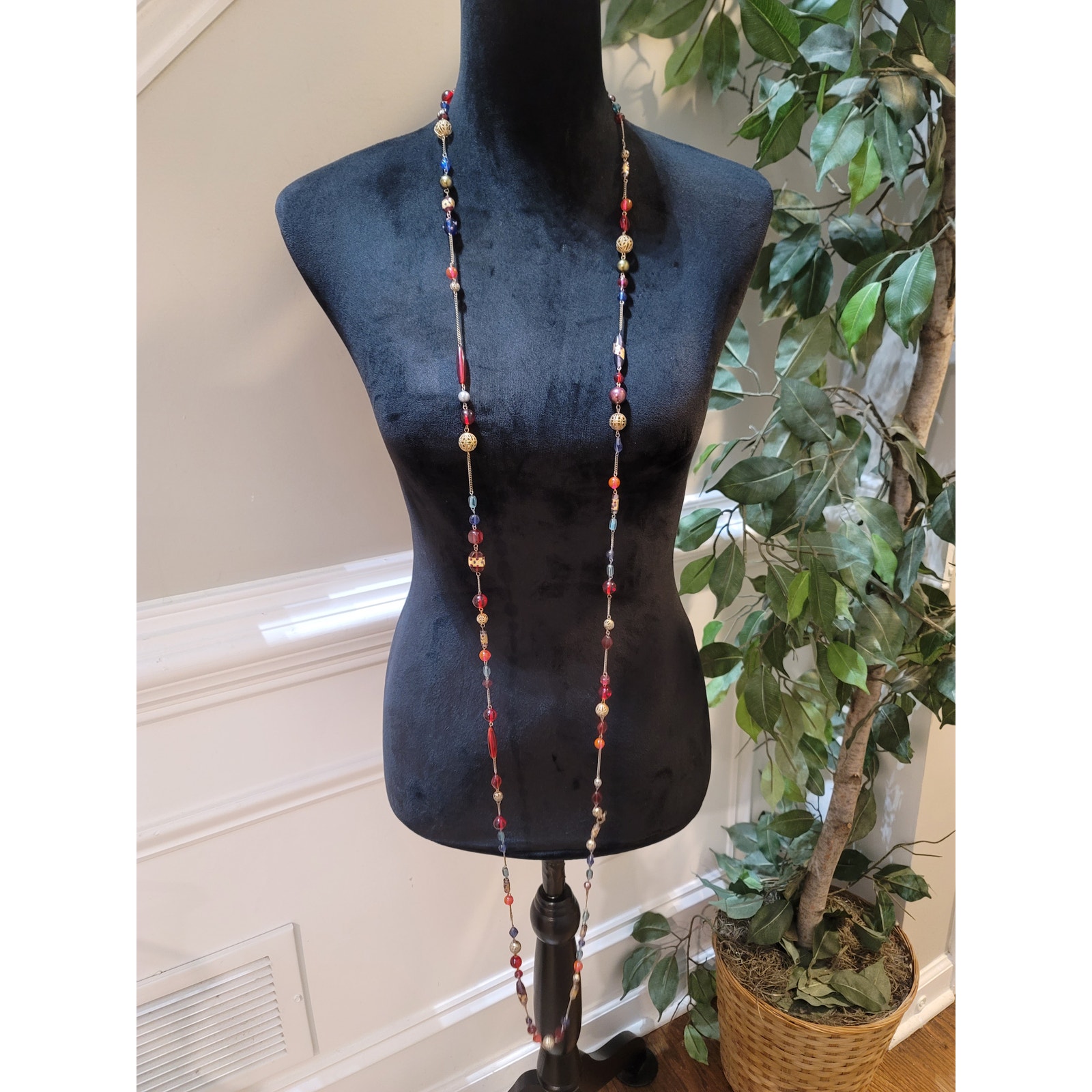 Womens Long Multicolor Glass Bead Necklace Gold Tone Chain Lobster Clasp